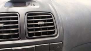 Recambio de aireador central para hyundai accent ii (lc) 1999-2012 1.3 referencia OEM IAM 9743025000 9743025000 