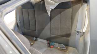 Recambio de asiento trasero medio para hyundai accent ii (lc) 1999-2012 1.3 referencia OEM IAM 8931025200 8931025200 