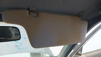 Recambio de parasol derecho para hyundai accent ii (lc) 1999-2012 1.3 referencia OEM IAM 8520225400 8520225400 