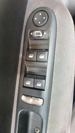 Recambio de mando elevalunas delantero izquierdo para peugeot 307 (3a/c) 2000-2012 2.0 hdi 110 referencia OEM IAM 6554KT 6554KT 