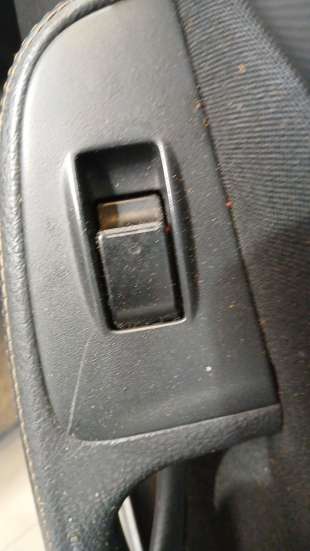 Recambio de mando elevalunas delantero derecho para toyota avensis (_t25_) 2003-2008 2.2 d-4d (adt251_) referencia OEM IAM 84810