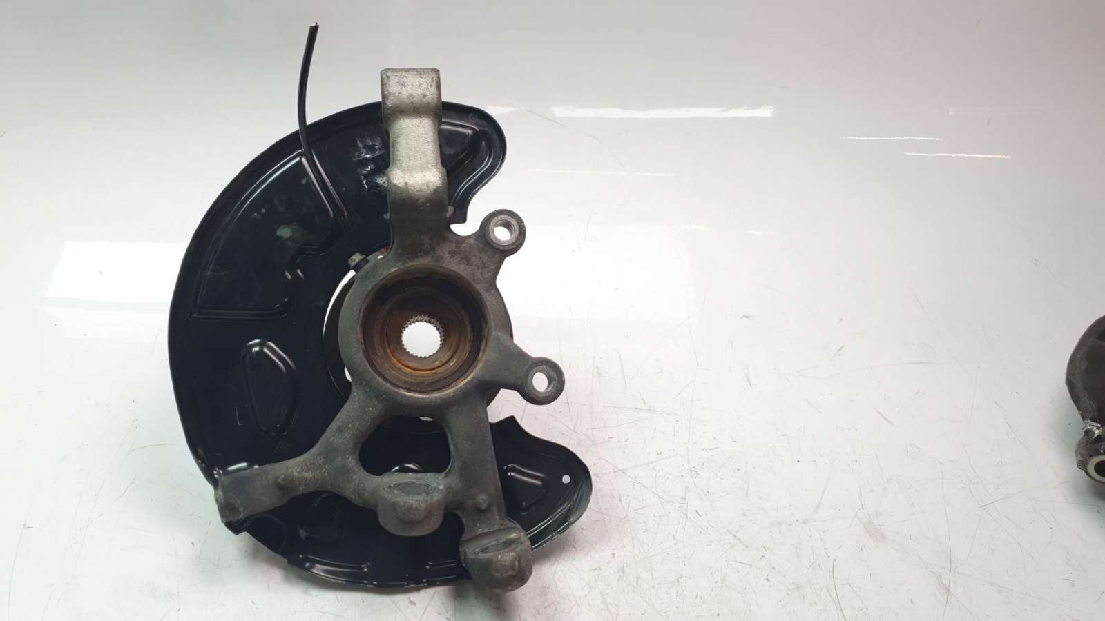 Recambio de mangueta delantera derecha para mercedes-benz clase glk (x204) 2008-2015 220 cdi 4-matic (204.984, 204.997) referenc Recambio de mangueta delantera derecha para mercedes-benz clase glk (x204) 2008-2015 220 cdi 4-matic (204.984, 204.997) referenc