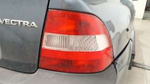 Recambio de piloto trasero derecho para opel vectra b (j96) 1995-2004 1.6 i 16v (f19) referencia OEM IAM 90512716 90512716 