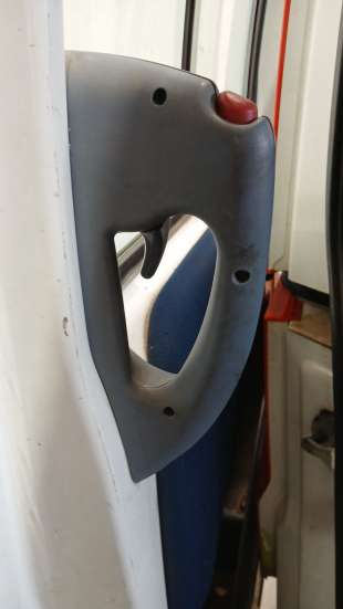 Recambio de maneta interior trasera derecha para fiat doblo furgoneta/monovolumen (223_) 2000- 1.9 jtd referencia OEM IAM 735366