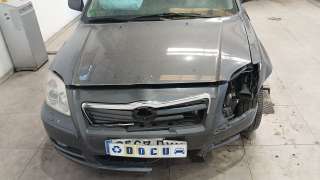 toyota avensis sedán (_t25_) 2003-2008 del año 2006