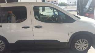 Recambio de puerta delantera derecha para peugeot rifter 2018- 1.5 bluehdi 100 referencia OEM IAM 9843488780  