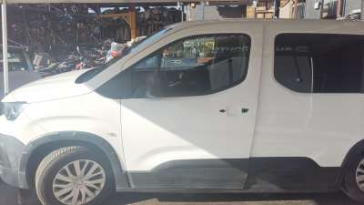 Recambio de puerta delantera izquierda para peugeot rifter 2018- 1.5 bluehdi 100 referencia OEM IAM 9822914380  