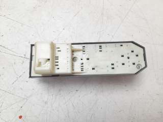 Recambio de mando elevalunas delantero izquierdo para toyota yaris 2017- hybrid active referencia OEM IAM 8482002320  