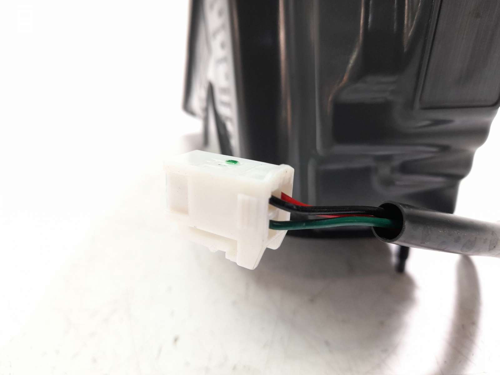 Recambio de piloto trasero izquierdo interior para lexus is iii (_e3_) 2013- 300h (ave30_) referencia OEM IAM 8159053172   Recambio de piloto trasero izquierdo interior para lexus is iii (_e3_) 2013- 300h (ave30_) referencia OEM IAM 8159053172