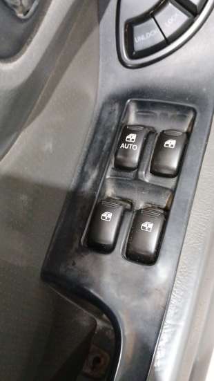 Recambio de mando elevalunas delantero izquierdo para hyundai santa fé i (sm) 2000-2006 2.0 crdi referencia OEM IAM 9357026100 9