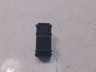 Recambio de mando elevalunas trasero derecho para lexus is iii (_e3_) 2013- 300h (ave30_) referencia OEM IAM 192967  