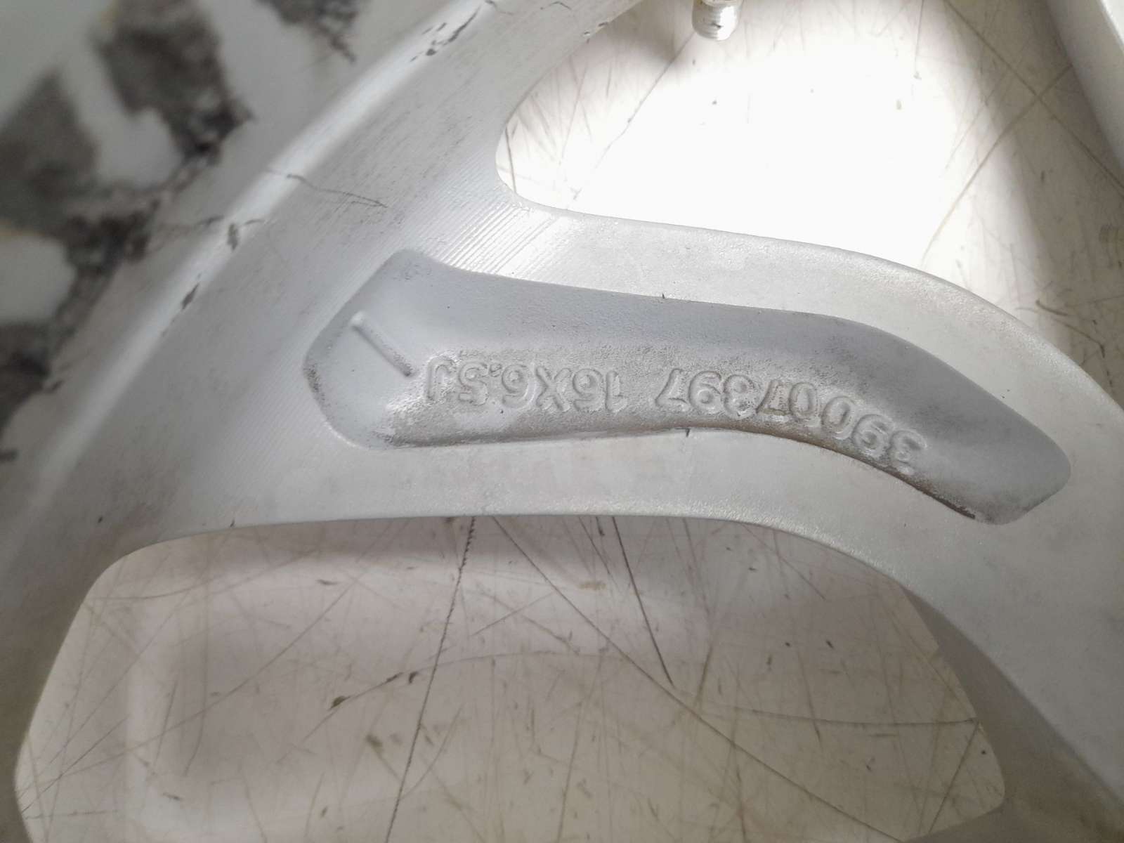 Recambio de llanta para opel crossland x / crossland (p17, p2qo) 2017- 1.2 (75) referencia OEM IAM 39007897   Recambio de llanta para opel crossland x / crossland (p17, p2qo) 2017- 1.2 (75) referencia OEM IAM 39007897
