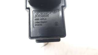 Recambio de mando elevalunas trasero derecho para volvo s60 i (384) 2000-2010 d5 referencia OEM IAM 30658696  