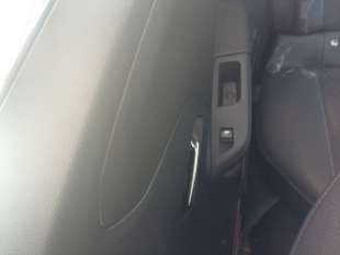 Recambio de mando elevalunas trasero derecho para opel corsa f (p2jo) 2019- 1.2 (68) referencia OEM IAM 98044803ZD  