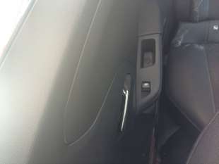 Recambio de mando elevalunas trasero derecho para opel corsa f (p2jo) 2019- 1.2 (68) referencia OEM IAM 98044803ZD   2
