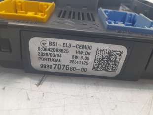 Recambio de caja reles / fusibles para opel corsa f 2019- 1.2 referencia OEM IAM 9830707680   2