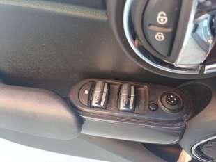 Recambio de mando elevalunas delantero izquierdo para mini mini (f55) 2013- cooper d referencia OEM IAM 61319354858  