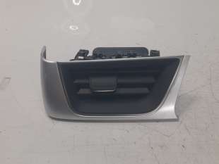 Recambio de aireador izquierdo para renault captur ii 2019- techno referencia OEM IAM 687611390R  