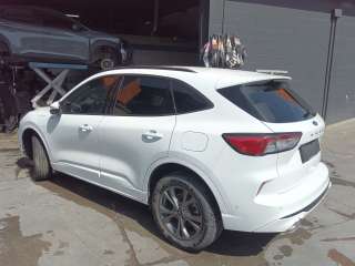 ford kuga iii (dfk) 2019- del año 2022