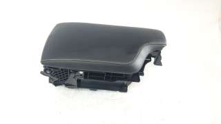 Recambio de apoyabrazos central para lexus rc 2014- referencia OEM IAM 5892024120B0  