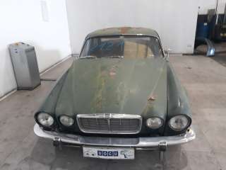 jaguar xj6/12 1986- del año 1977
