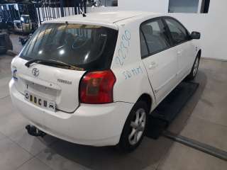 toyota corolla (e11) 1999-2002 del año 2002
