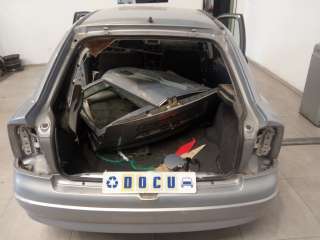 opel astra g berlina 1998-2004 del año 2001