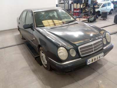 mercedes-benz clase e (w210) berlina diesel 1995-2002 del año 1998