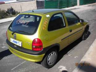 opel corsa b 1993-1997 del año 1999 2