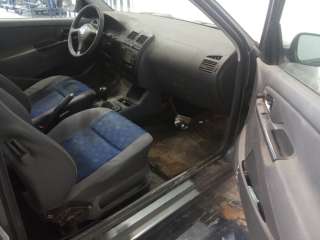 seat ibiza (6k1) 1999-2002 del año 2000