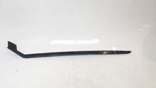 Recambio de moldura para kia niro 2016- referencia OEM IAM 86131AT100  