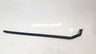 Recambio de moldura para kia niro 2016- referencia OEM IAM 86131AT100   2
