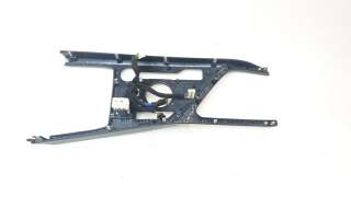 Recambio de moldura para kia niro 2016- referencia OEM IAM 84605AT000  