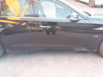 Recambio de estribos laterales para infiniti q50 2013- 50 d referencia OEM IAM 768504GA0B  