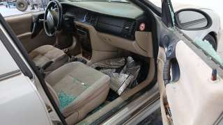 opel vectra b station wagon (j96) 1996-2003 del año 1999