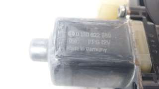 Recambio de motor elevalunas trasero izquierdo para audi a4 avant (8w5) 2015-2019 básico referencia OEM IAM 8W0959811  