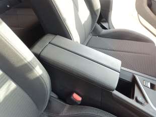 Recambio de apoyabrazos central para peugeot 308 iii (fb_, fh_, fp_, f3_, fm_) 2021- bluehdi 130 (fbyhzl, fbyhzt) referencia OEM