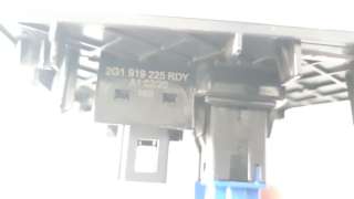 Recambio de warning para volkswagen polo 2017- advance referencia OEM IAM 2G1919225RDY  
