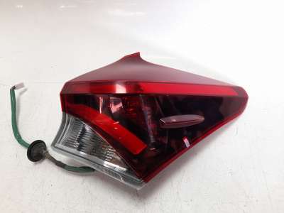 Recambio de piloto trasero derecho para toyota auris (_e18_) 2012-2018 1.8 hybrid (zwe186_) referencia OEM IAM 8155102A51  