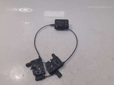 Recambio de cerradura capo para audi a1 (8x) 2010-2014 ambition referencia OEM IAM 8X0823509E  