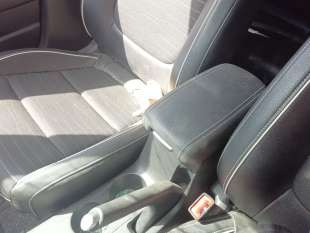 Recambio de apoyabrazos central para kia stonic (yb) 2017- 1.0 t-gdi eco-dynamics+ referencia OEM IAM 84660H8000WK  
