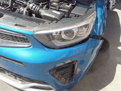 Recambio de faro izquierdo para kia stonic (yb) 2017- 1.0 t-gdi eco-dynamics+ referencia OEM IAM 92101H8800  