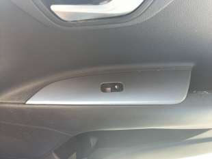 Recambio de mando elevalunas delantero derecho para kia stonic (yb) 2017- 1.0 t-gdi eco-dynamics+ referencia OEM IAM 93576H8000 