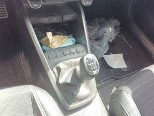Recambio de pomo palanca cambio para kia stonic (yb) 2017- 1.0 t-gdi eco-dynamics+ referencia OEM IAM 43711H8210  