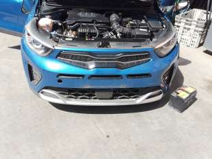 Recambio de refuerzo paragolpes delantero para kia stonic (yb) 2017- 1.0 t-gdi eco-dynamics+ referencia OEM IAM 64900H8411  