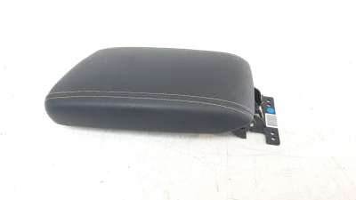 Recambio de apoyabrazos central para kia niro 2016- business referencia OEM IAM 84660G5000CN1  