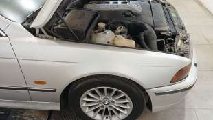 Recambio de aleta delantera derecha para bmw 5 (e39) 1995-2003 530 d referencia OEM IAM 41358162134 41358162134 