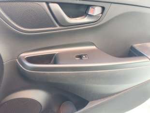 Recambio de mando elevalunas delantero derecho para hyundai kona (os, ose, osi) 2017- 1.0 t-gdi referencia OEM IAM 93576J9000  