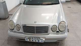 mercedes-benz clase e (w210) 1995-2003 del año 1998