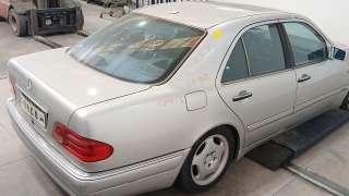 mercedes-benz clase e (w210) 1995-2003 del año 1998